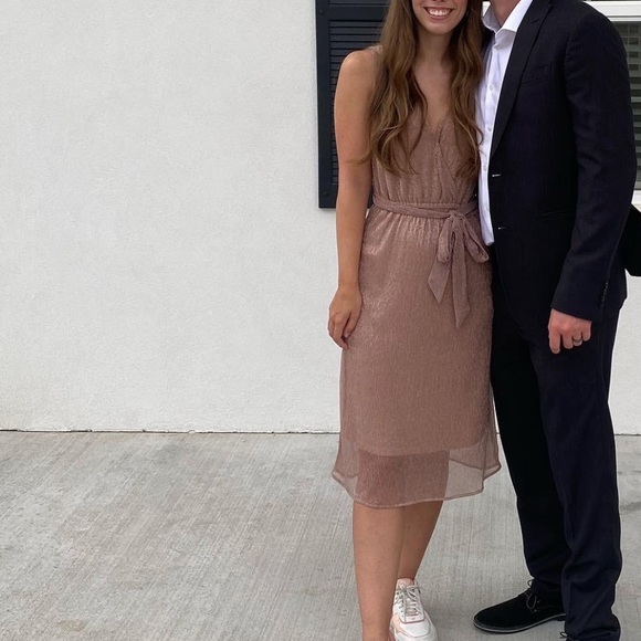 BB Dakota Love To Love You Pink Metallic Midi Cocktail Dress - Picture 2 of 13